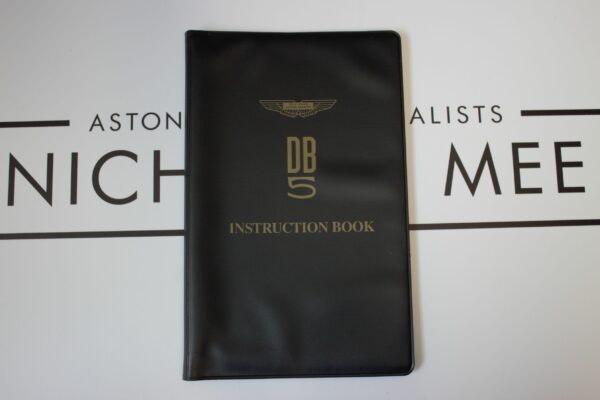 Aston Martin DB5 Owner's Manual