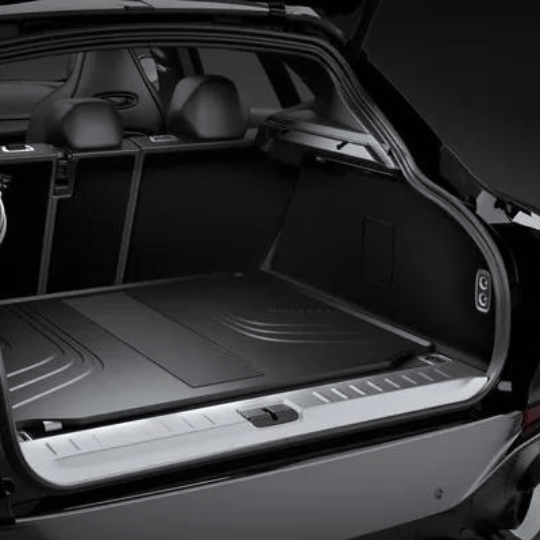 DBX Straight-Six Black Boot Floorboard