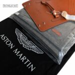What's included in the Picnic Blanket set by Aston Martin