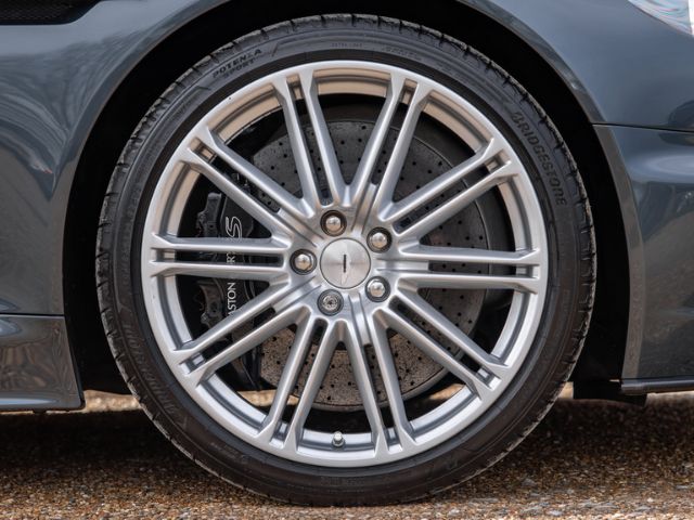 Close up of the DBS Wheels on the car