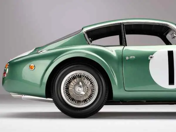 18-Aston-Martin-DB4-GT-Zagato-