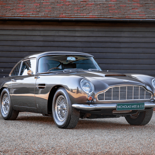 Aston Martin DB5 PartsCatalogueアストンマーティン Aston-Martin-DB5-Parts-1.png.webp