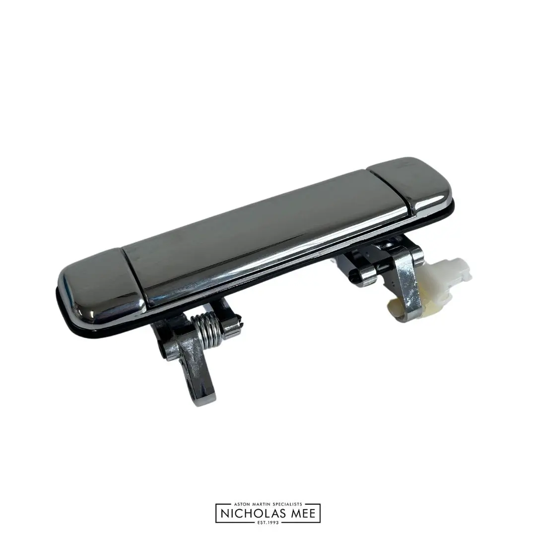 DB7 Left Side Front Door Outer Handle
