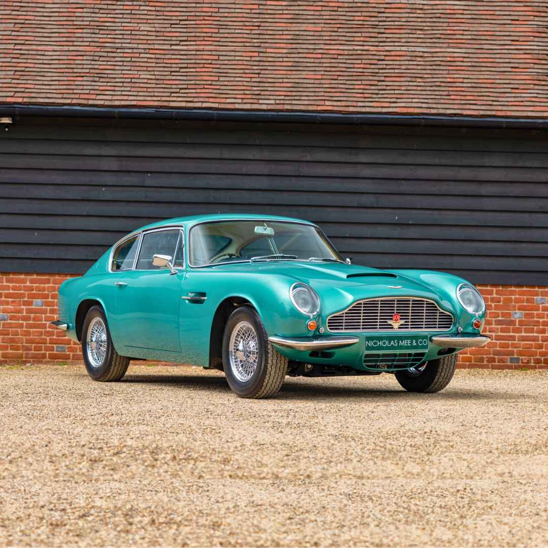 Spark Aston Martin DB6 ブリティッシュ・グリーン1965年 Aston Martin DB6 (1965) - pictures, information & specs