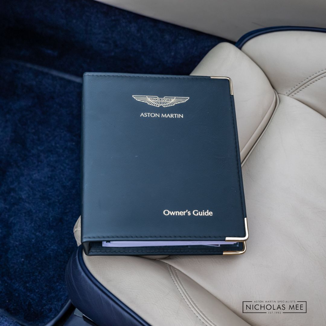 2003 Aston Martin DB7 V12 Vantage & Volante Owner's Manual – Non-US Version
