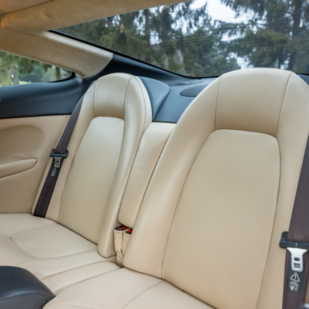 Marquiseくん Vanquish Right Side USA ISO Rear Seat Back Frame (2001-2007)
